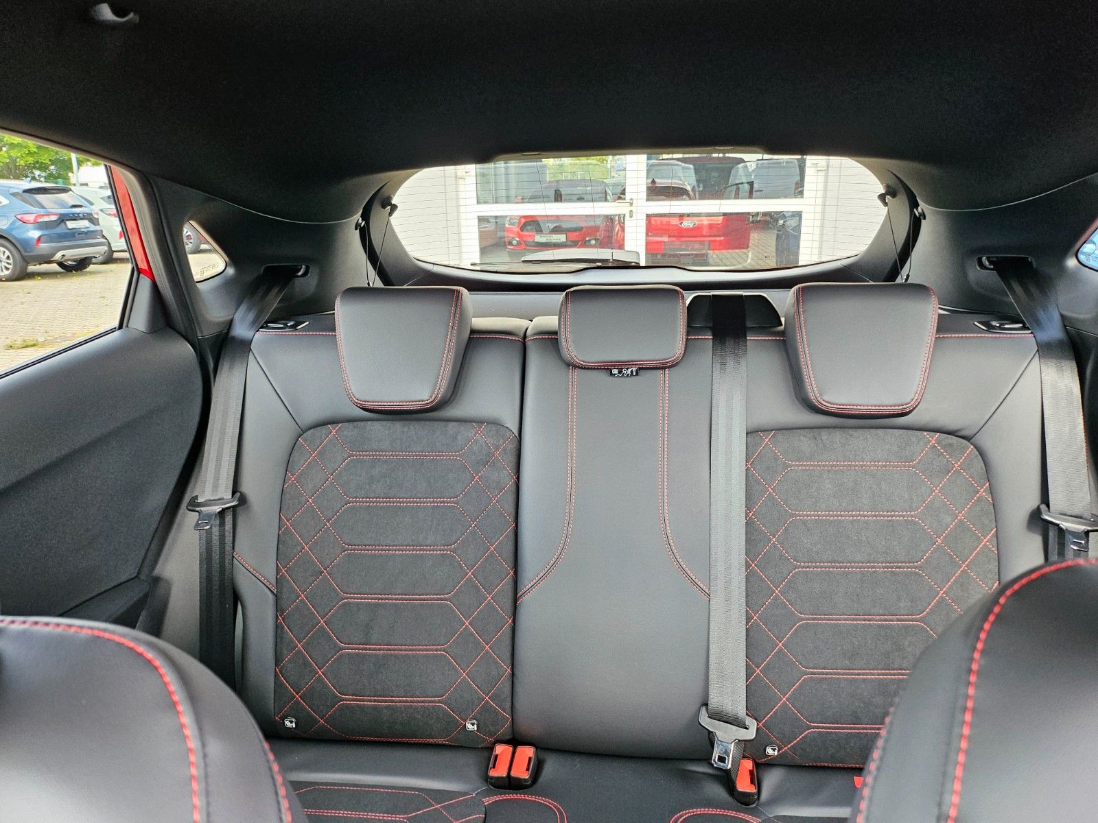 Fahrzeugabbildung Ford Puma Hybrid ST-Line X