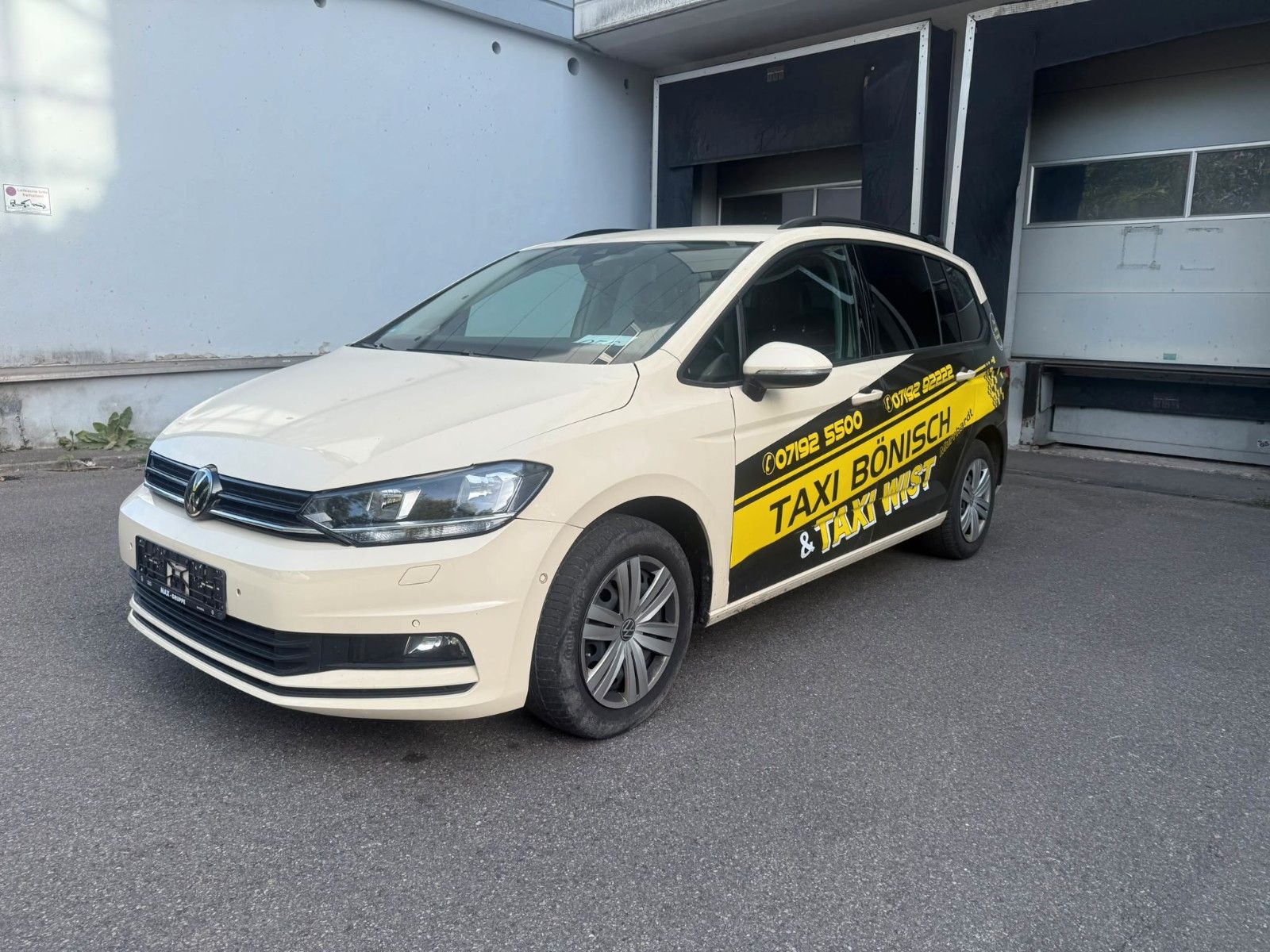 Volkswagen Touran 2.0 TDI Taxi LED*WIDE*ACC*7-SITZER*KAM
