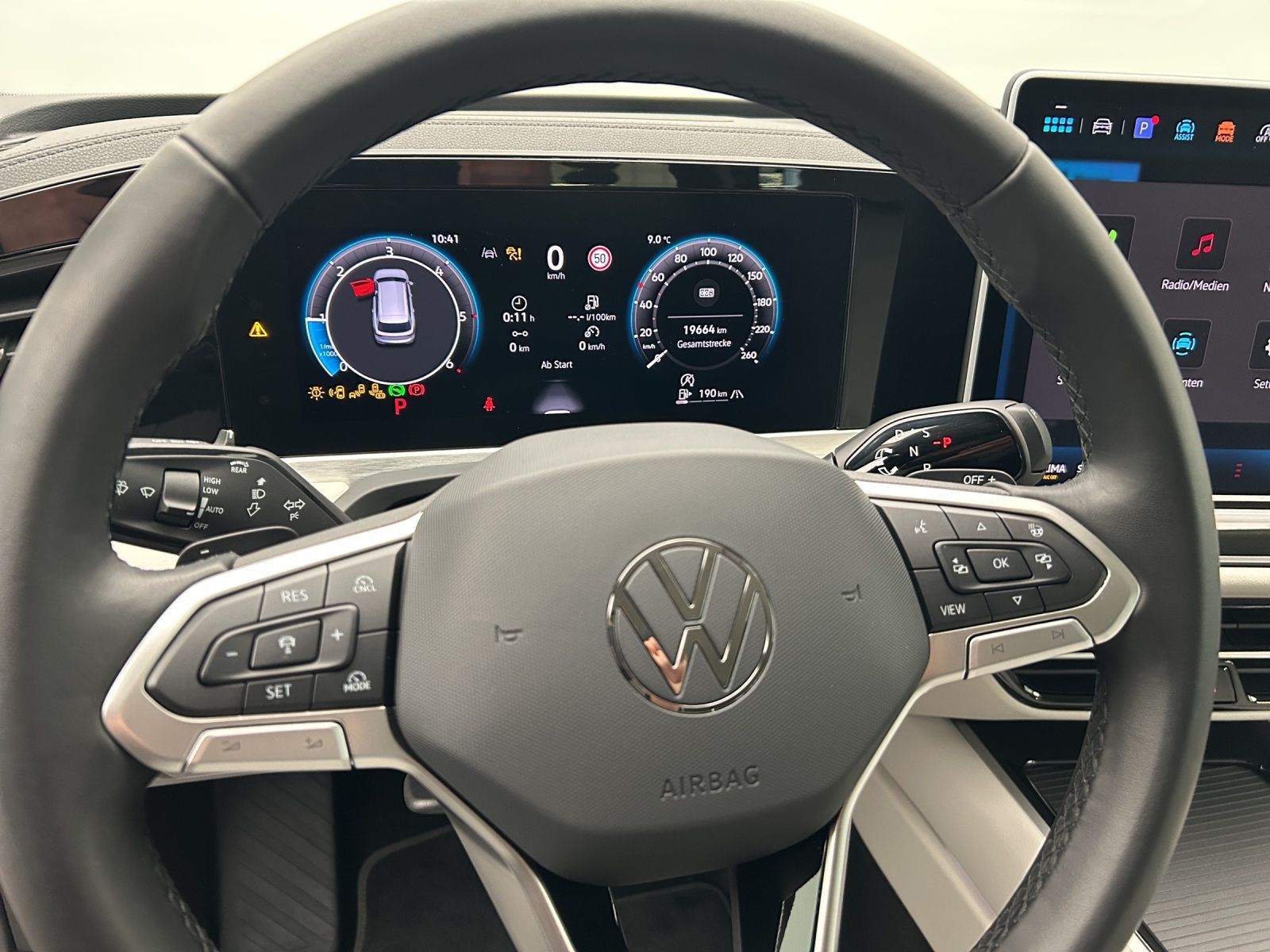 Volkswagen Passat - Bild 12