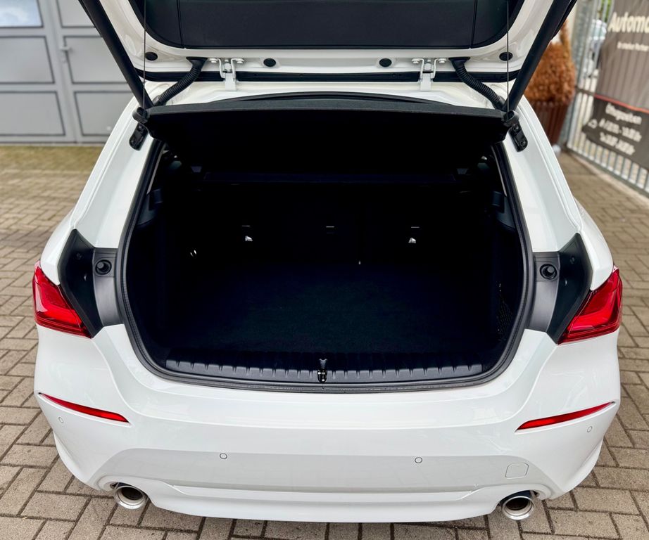 BMW 118 d Advantage Virtual LED | Navi | Shz | PDC – Ansicht 17