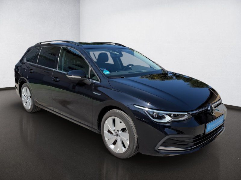 Volkswagen Golf VIII 1.5 eTSI Style DSG RFK STANDHEIZ AHK foto 2
