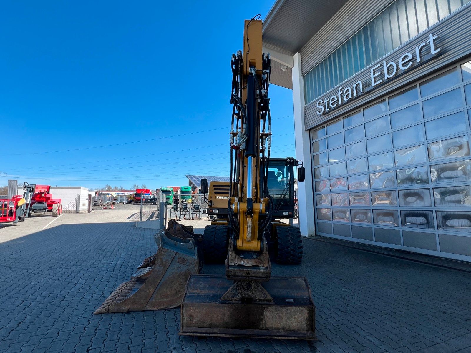 Fahrzeugabbildung Hydrema MX14G / OilQuick OQ65 / 4x Löffel / 1.655h /2022