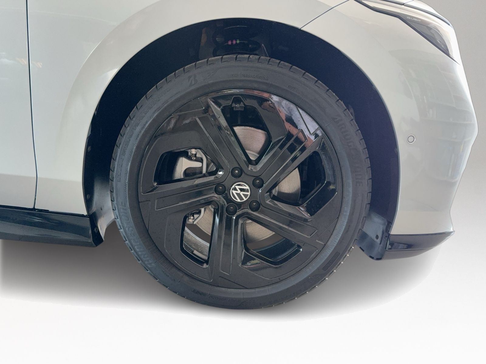 ID.7 GTX Tourer 4MOTION, AHK, Wärmepumpe, Interi