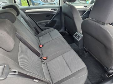 Volkswagen Golf - 7