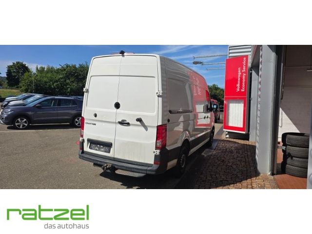 Fahrzeugabbildung Volkswagen Crafter Hochdach MR Kasten 35 2.0 TDI E App Conn