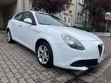 Alfa Romeo Giulietta 1.6 JTDm 16V TCT Super, Automatik,E6 - Alfa Romeo Giulietta mit Diesel-Antrieb