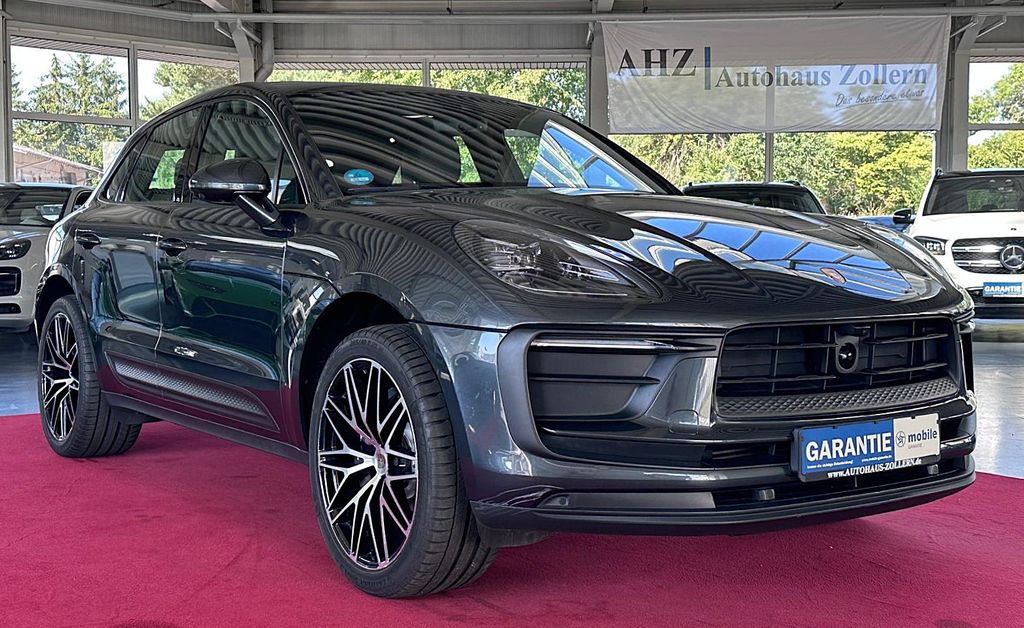 Image of Porsche Macan