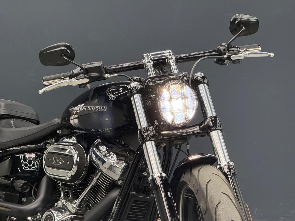 Harley-Davidson Breakout 114, Foto 5 von 24