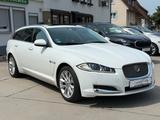 Jaguar XF Sportbrake 2.2L Diesel, Automatik - Jaguar XF mit Diesel-Antrieb: Kombi