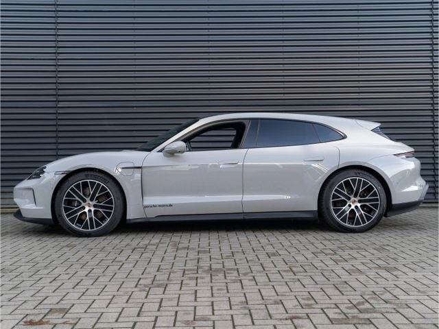 PORSCHE Taycan Sport Turismo 20'', Panoramadach uvm.