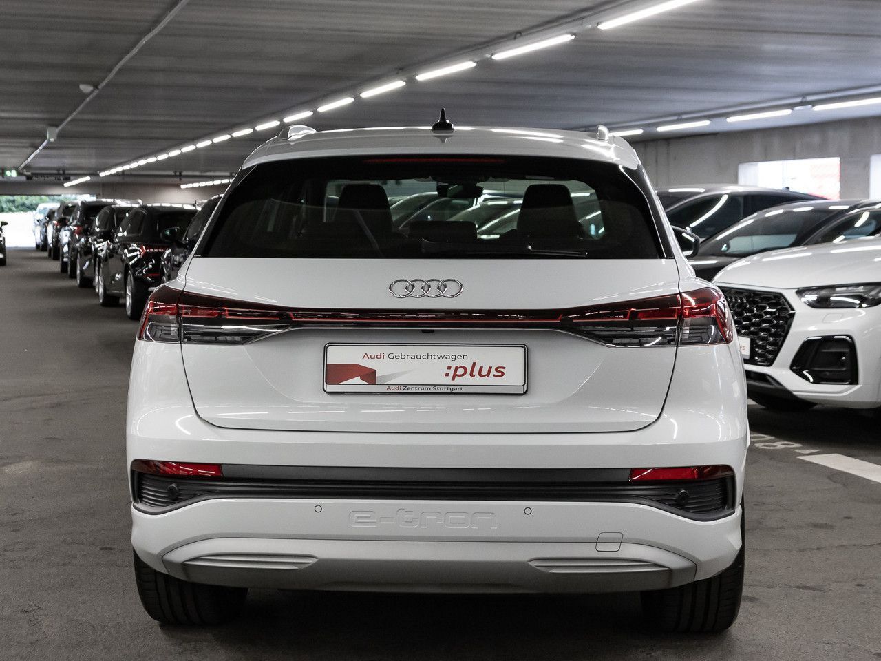 Audi Q4 e-tron 40 S line Standklima Navigation 19'' foto 5