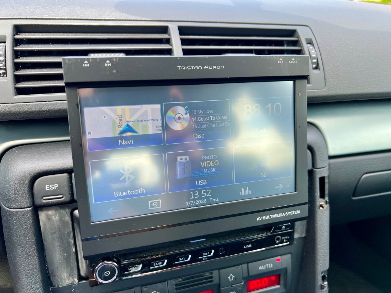 AUDI A4 1.6 AAC SHZ RADIO NAVI USB