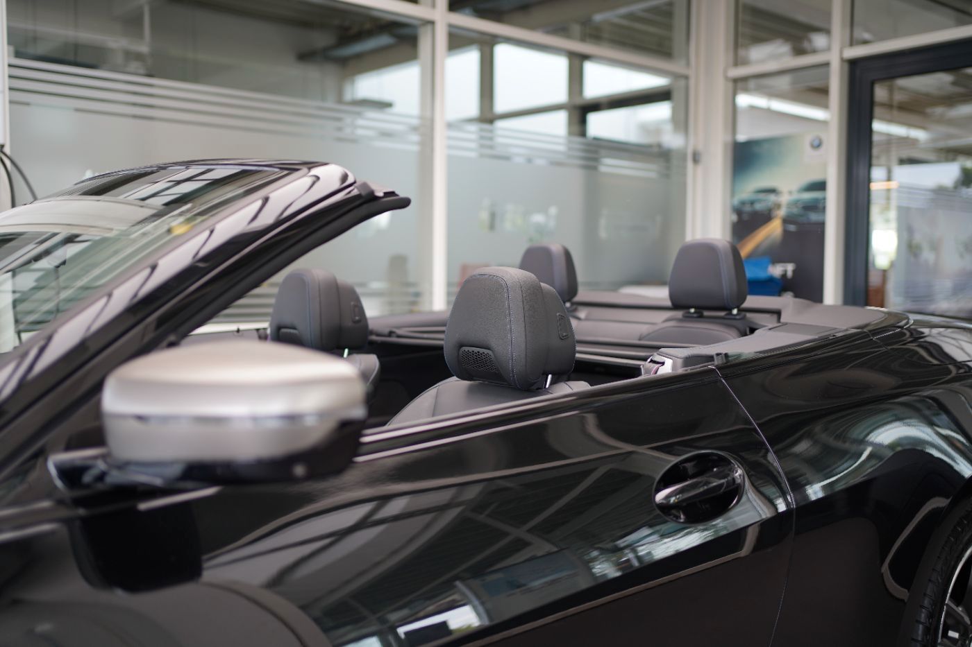 Fahrzeugabbildung BMW M440i xDrive Cabrio +Standheizung+Laserlicht+++