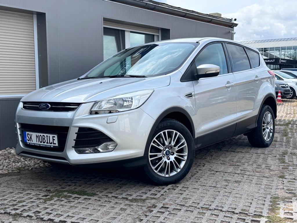 Ford Kuga Titanium 4x4*AHK*NAVI*DAB*VollService*TOP