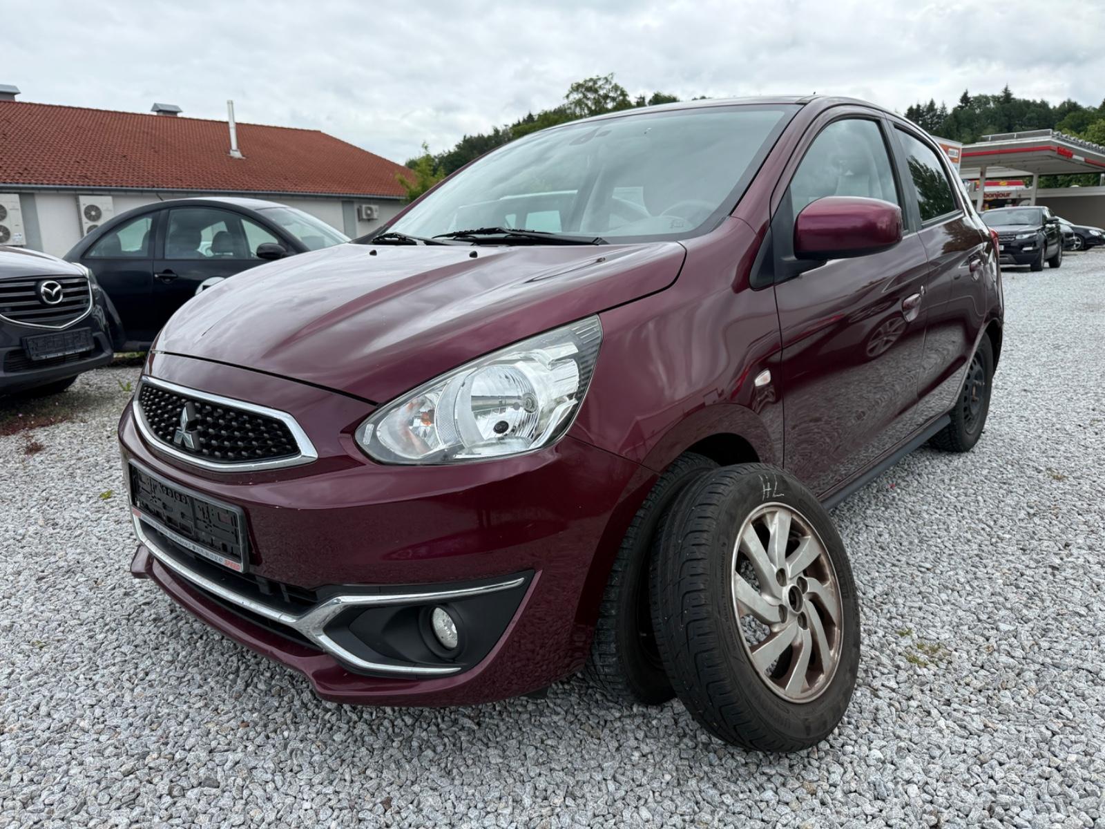 Mitsubishi Space Star Intro Edition+