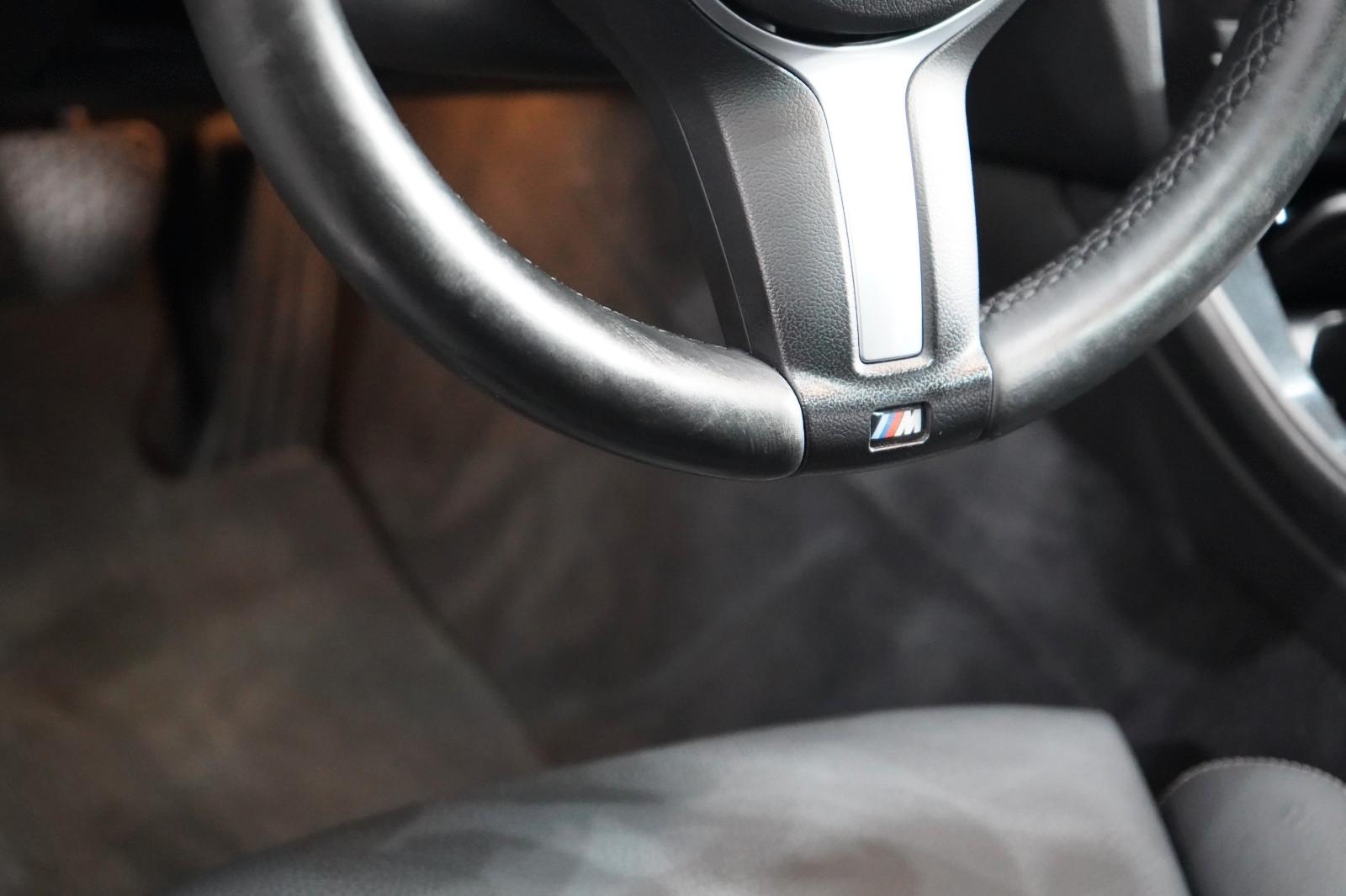 BMW M550 d Touring xDrive 381 ch • BVA • Harman Kardon • HUD • Toit Panoramique
