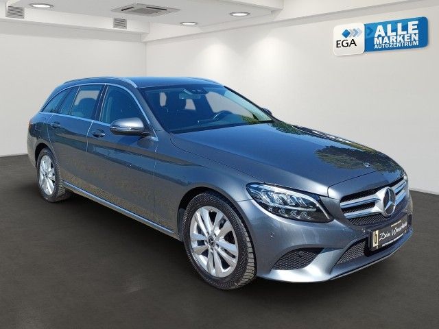 MERCEDES-BENZ C 180 T Avantgarde LED PDC Kamera Allwetter Navi
