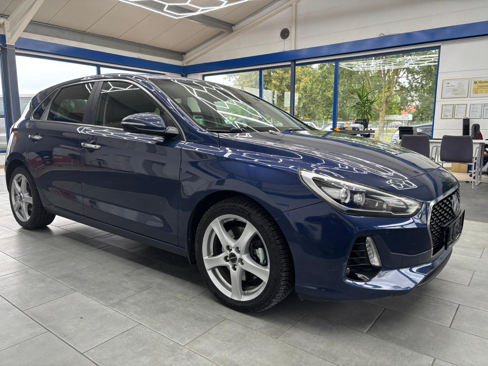 Hyundai i30 Premium TÜV und Service NEU