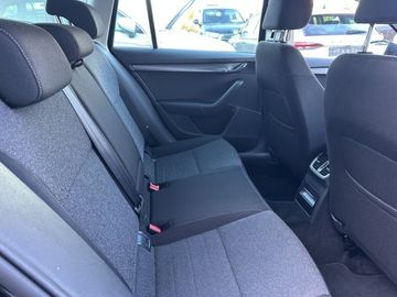 Skoda Octavia - 11