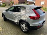 Volvo XC40 D3 Momentum Pro Geartronic Momentum Pro - silberne Volvo XC40