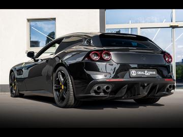 صورة 3 لـ 2018 Ferrari GTC4LUSSO