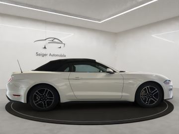 Ford Mustang - 5