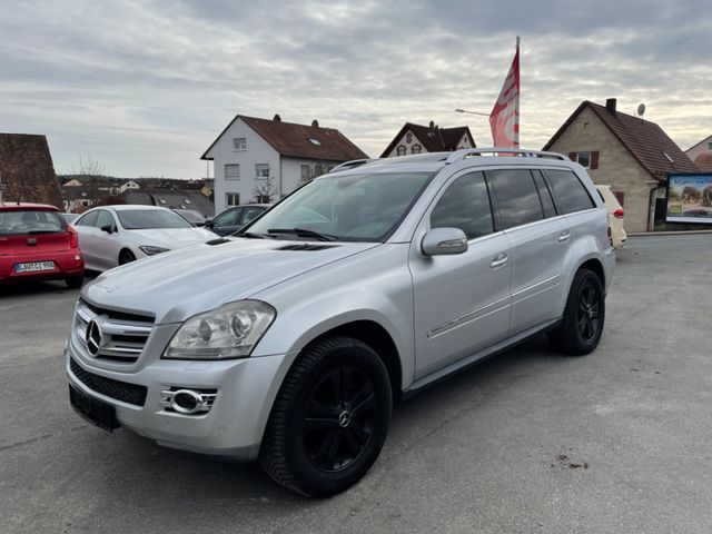 Mercedes-Benz GL 320 CDI 4Matic/7-SITZER/VOLL/2xSSD/LEDER/NAVI