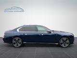 BMW 740 d xDrive M Sport/TELEVISION/HUD/AHK/B&W - gebrauchte BMW 740 aus dem Jahr 2023