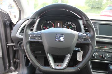 Fahrzeugabbildung SEAT Leon 2.0 TDI ST FR Navi Pano LED