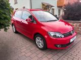 Volkswagen Golf Plus VI Life "Sitzheizung,PDC,Klimaautom." - Volkswagen Golf mit Benzin-Antrieb: Geländewagen