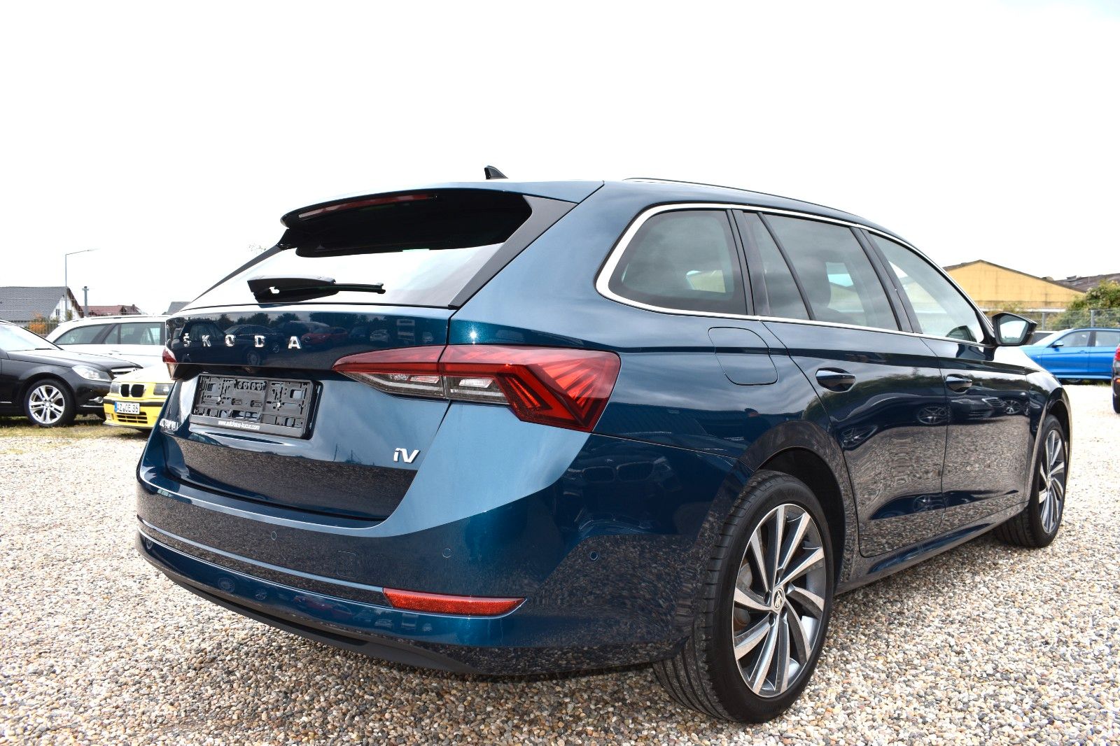 Fahrzeugabbildung SKODA Octavia Combi Style iV