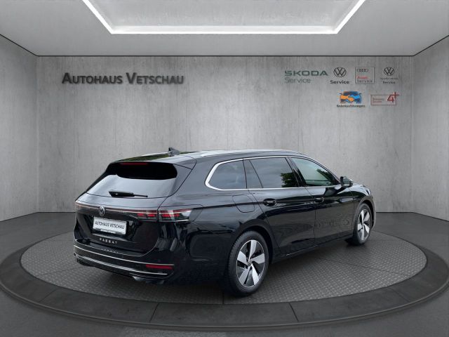 Passat Variant 2.0 TDI DSG Elegance Sportpaket