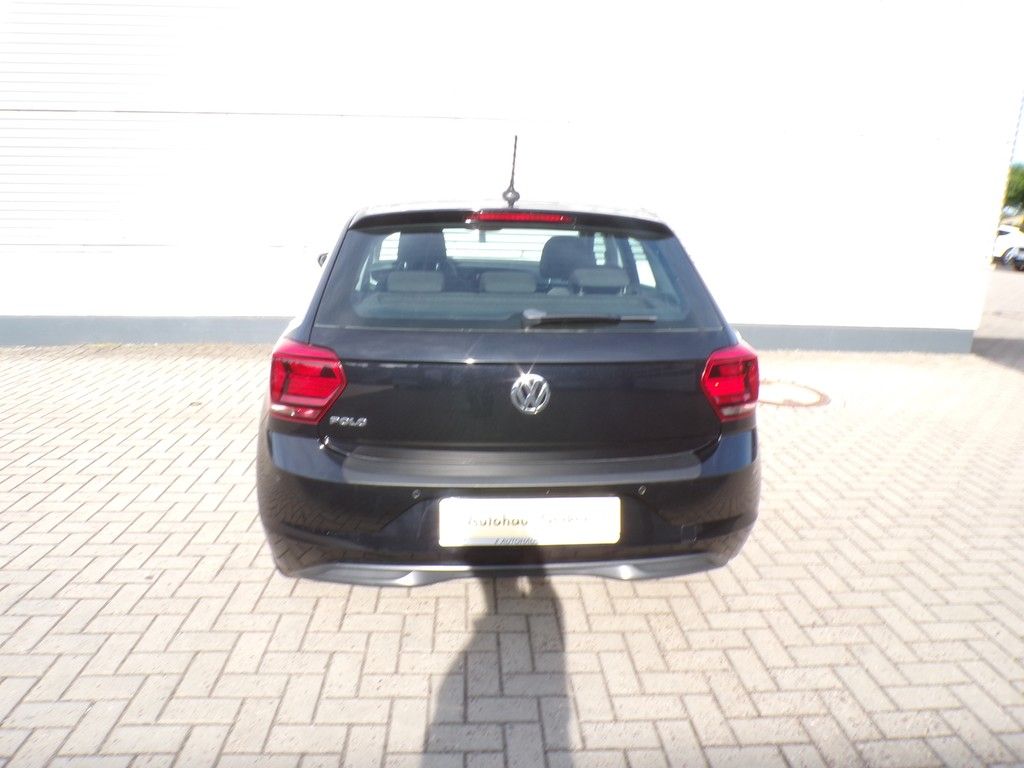 Fahrzeugabbildung Volkswagen Polo  1,0 TSI Comfortline *NAVI*Winterpaket*Conn