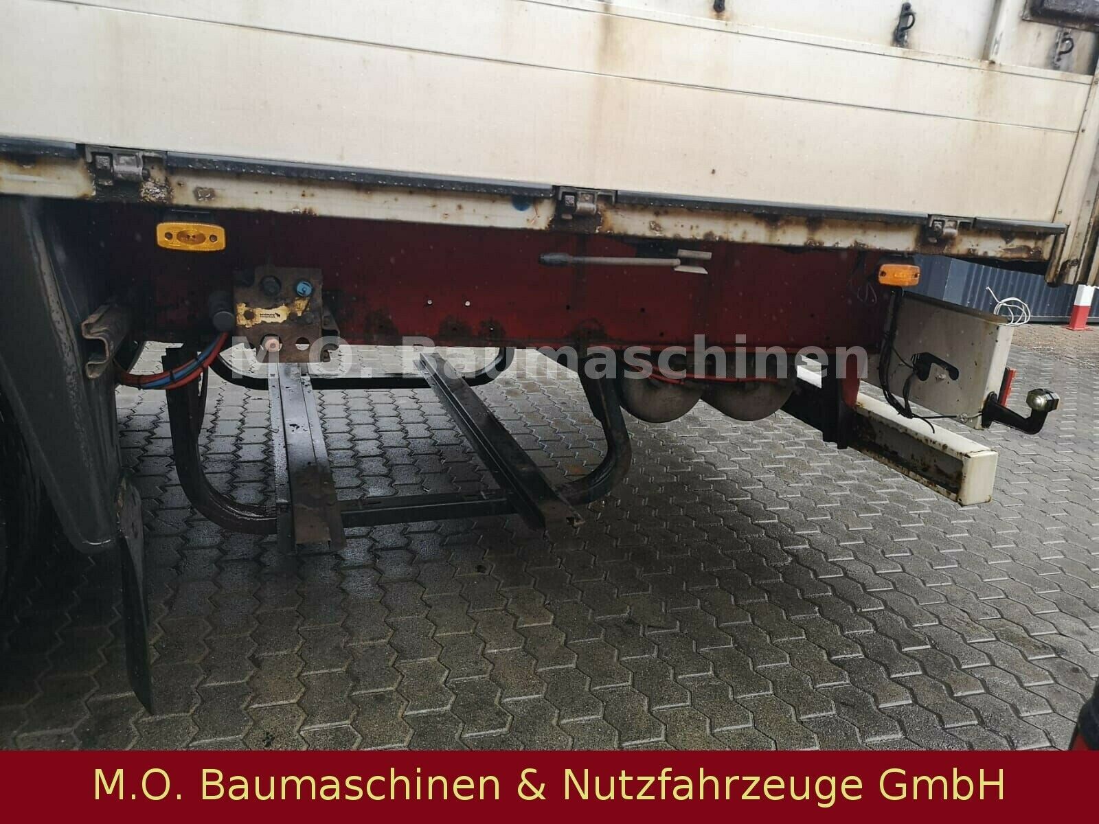 Fahrzeugabbildung Schmitz Cargobull S 01 / 3 Achser / Luftgefedert /