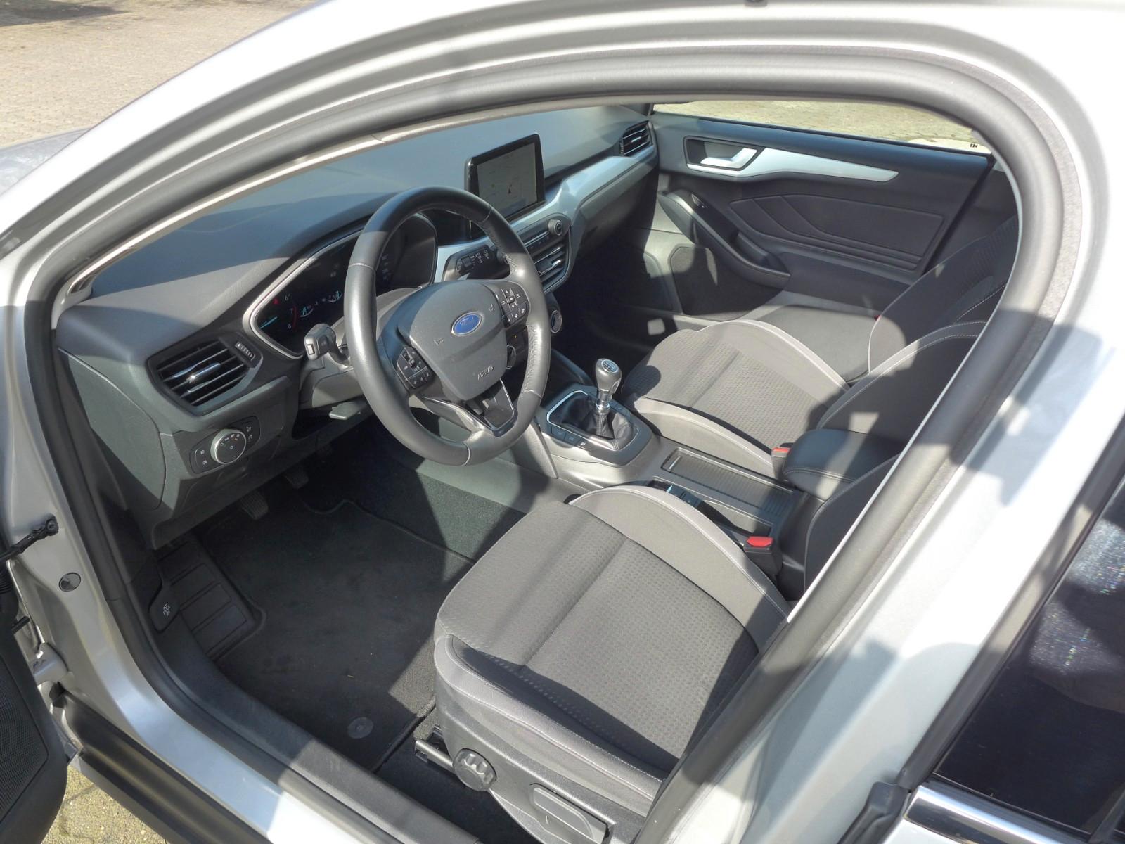 Ford Focus Turnier Cool & Connect 43 tkm.!!!