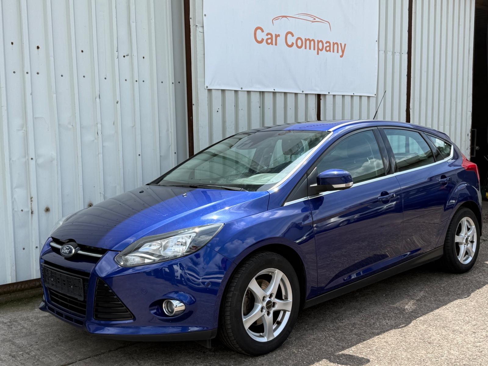 Ford Focus 1,6 TDCi Schiebedach *Sehr Gepflegt*