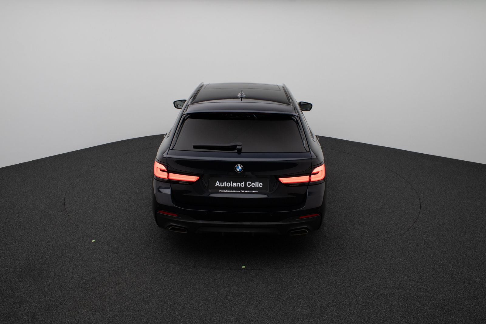 Fahrzeugabbildung BMW 540d xD M Sport Panorama DAB B&W Fernlichtassist
