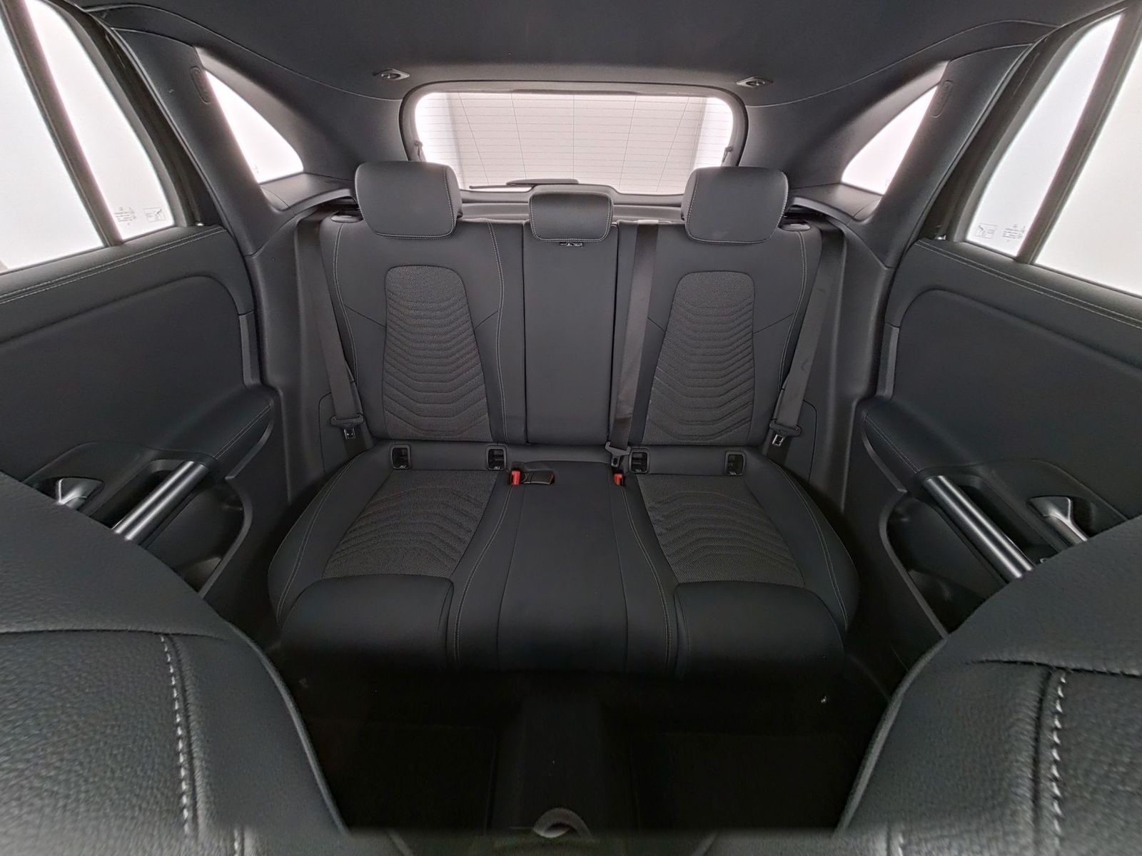 Mercedes-Benz GLA 200 - Bild 17
