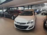 Opel Astra J Lim. 5-trg. Fun  1-Hand *56.000km* - Opel Astra F mit Benzin-Antrieb