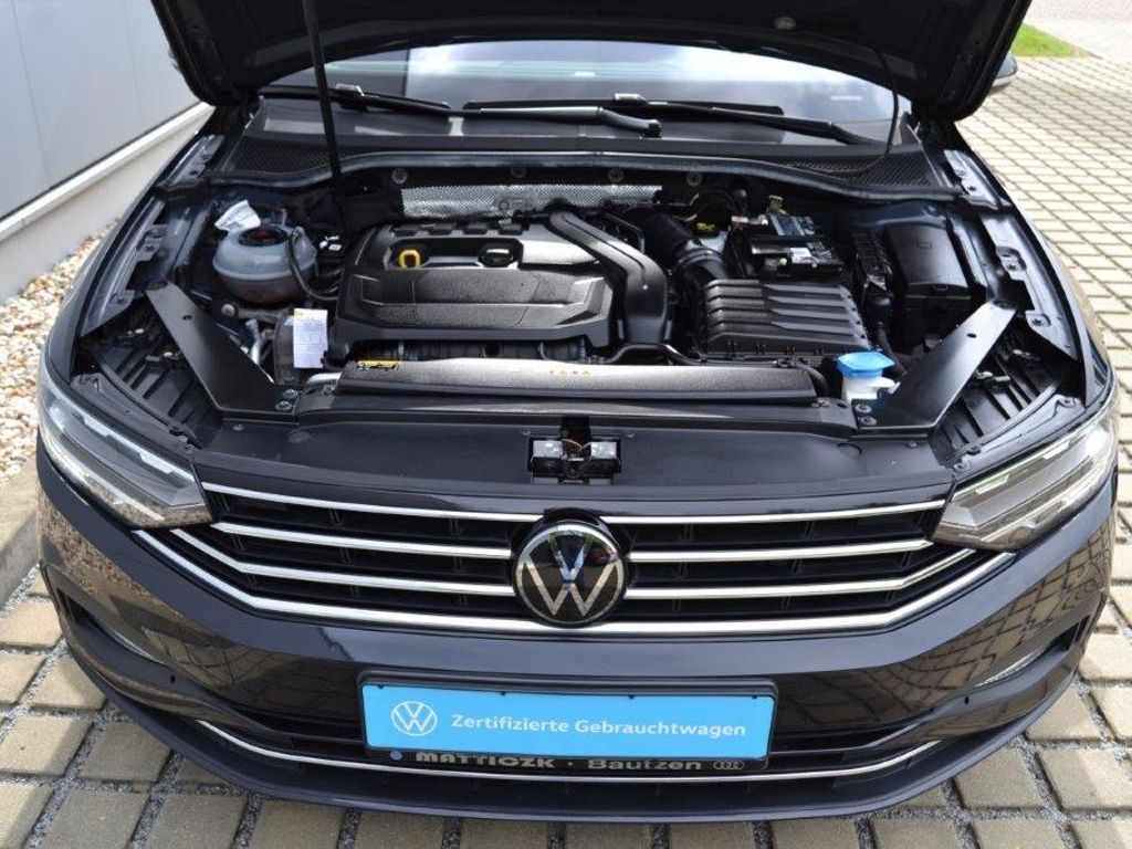 Passat Variant 1.5 TSI DSG R-Line Sport AHK/18-Z