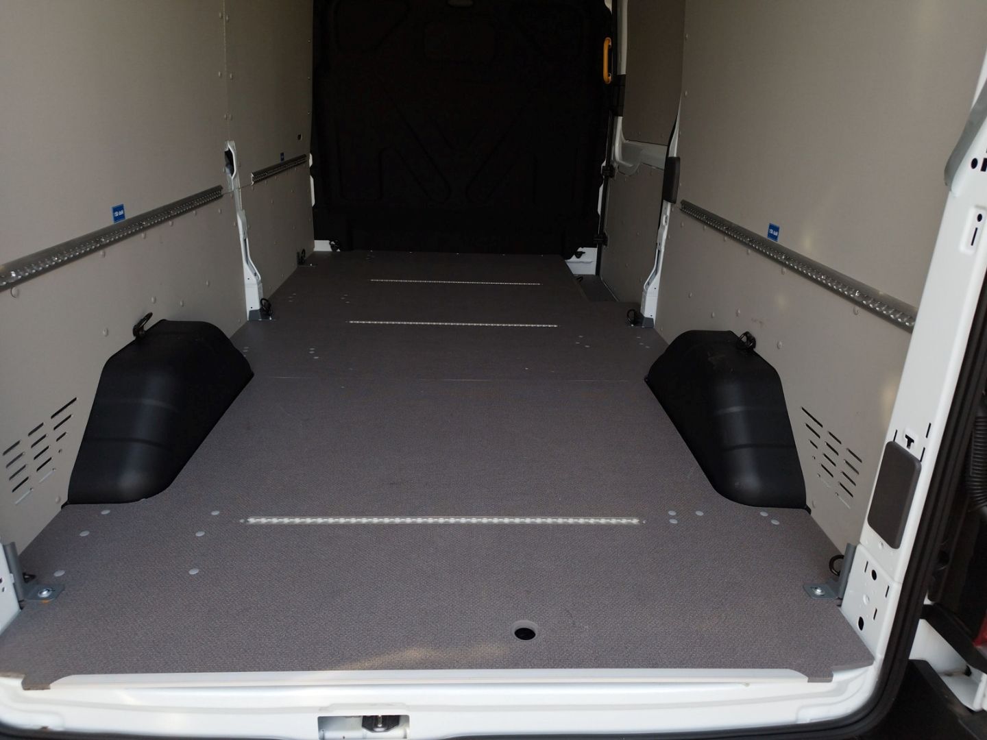 Fahrzeugabbildung Ford Transit Kasten E 350 L3 2000€ Weihnachtsbonus! T