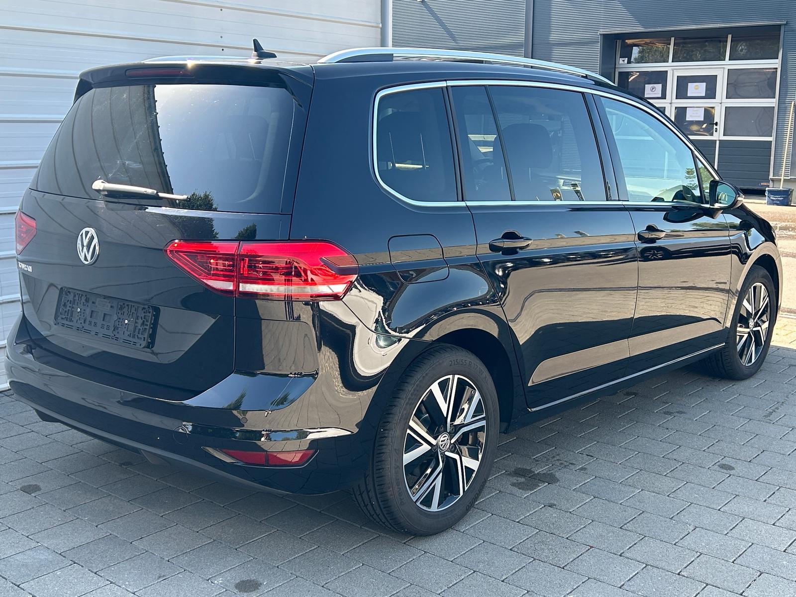 Volkswagen Touran 1.5 TSI AHK*Navi*SHZ*Kamera*Keyless*3Z Kl, миниатюра 5