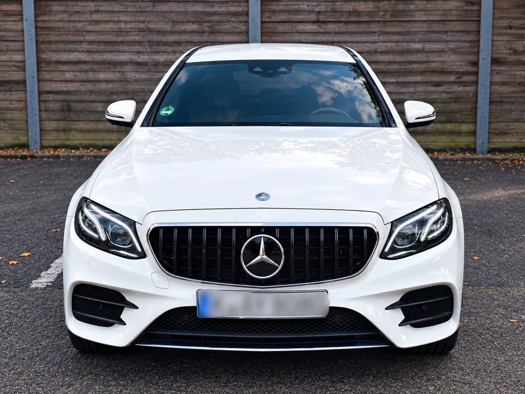 Image of Mercedes-Benz 200