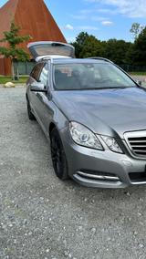 Mercedes-Benz E 350 4MATIC T BlueEFFICIENCY AVANTGARDE AVA... - Mercedes-Benz in Neumünster