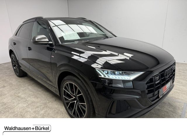 Audi Q8 50 TDI quattro competition plus Klima Navi