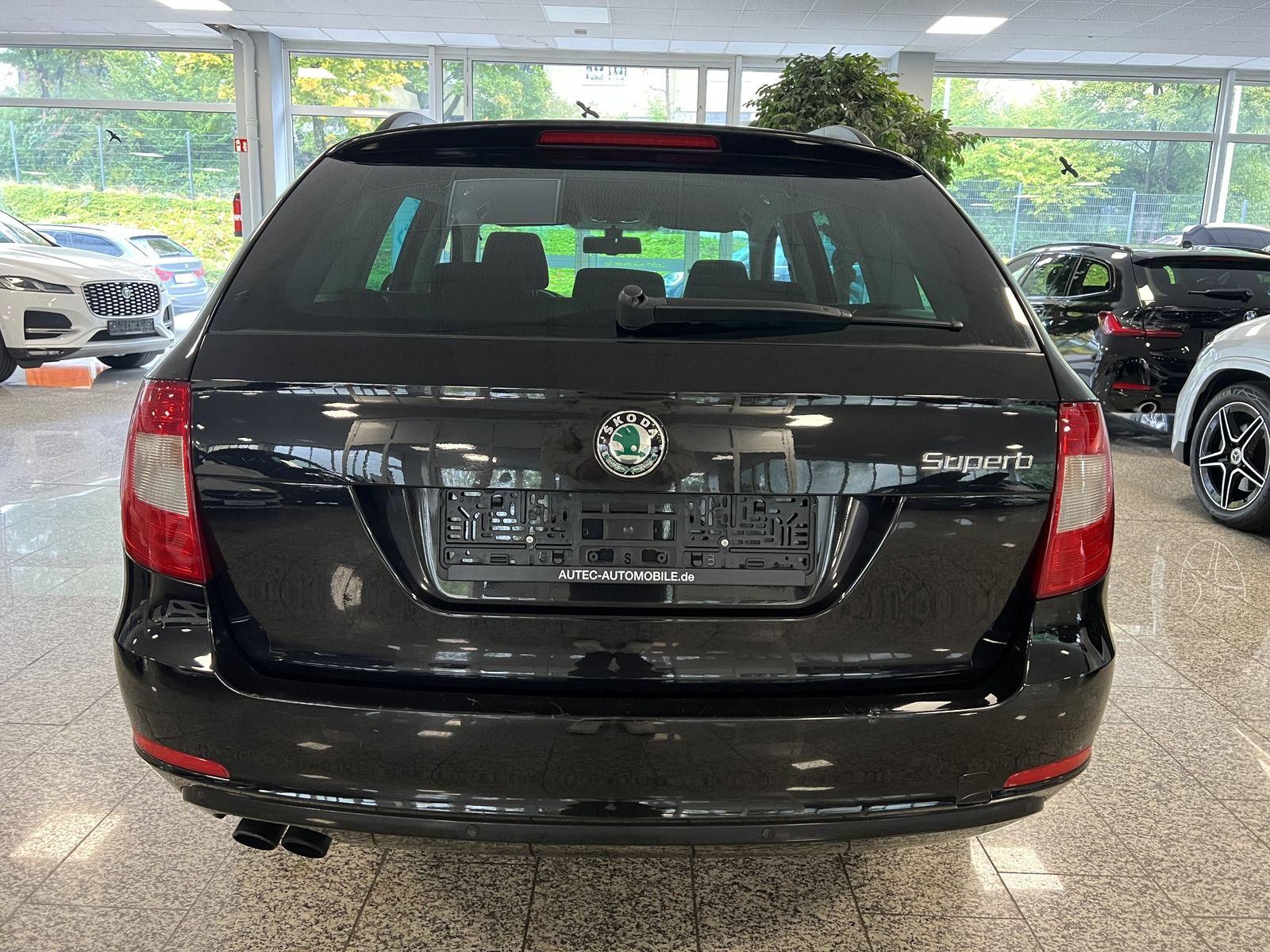 Skoda Superb 2011 — photo 5