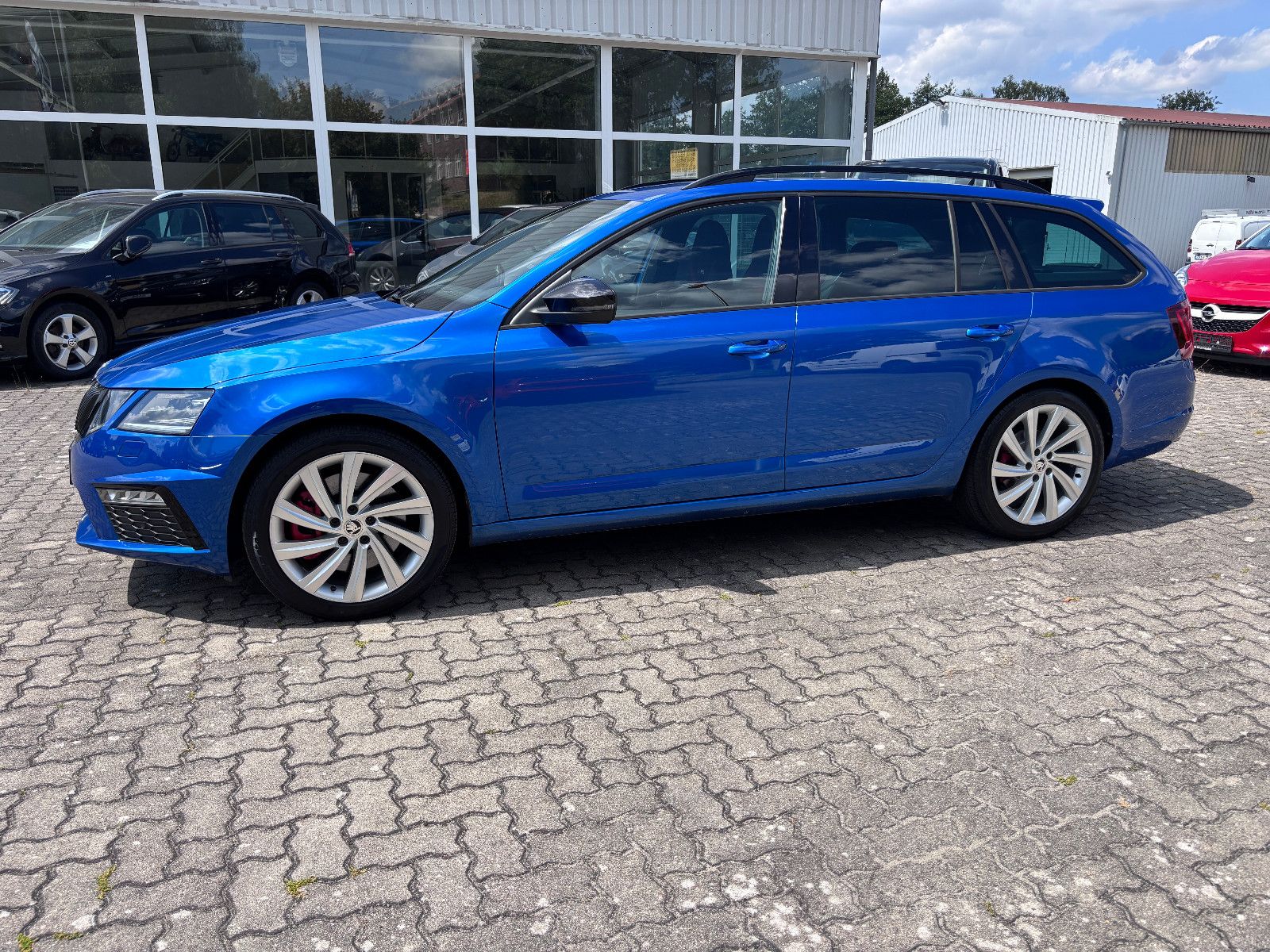 Skoda RS Challenge 230 PS | LED | Navi | KESSY foto 15