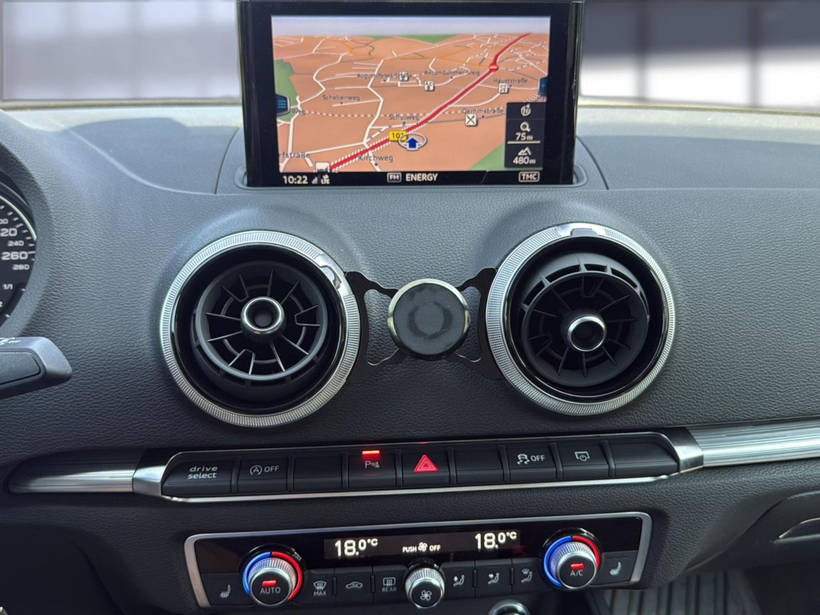 Fahrzeugabbildung Audi A3 Sportback 30 TFSI sport