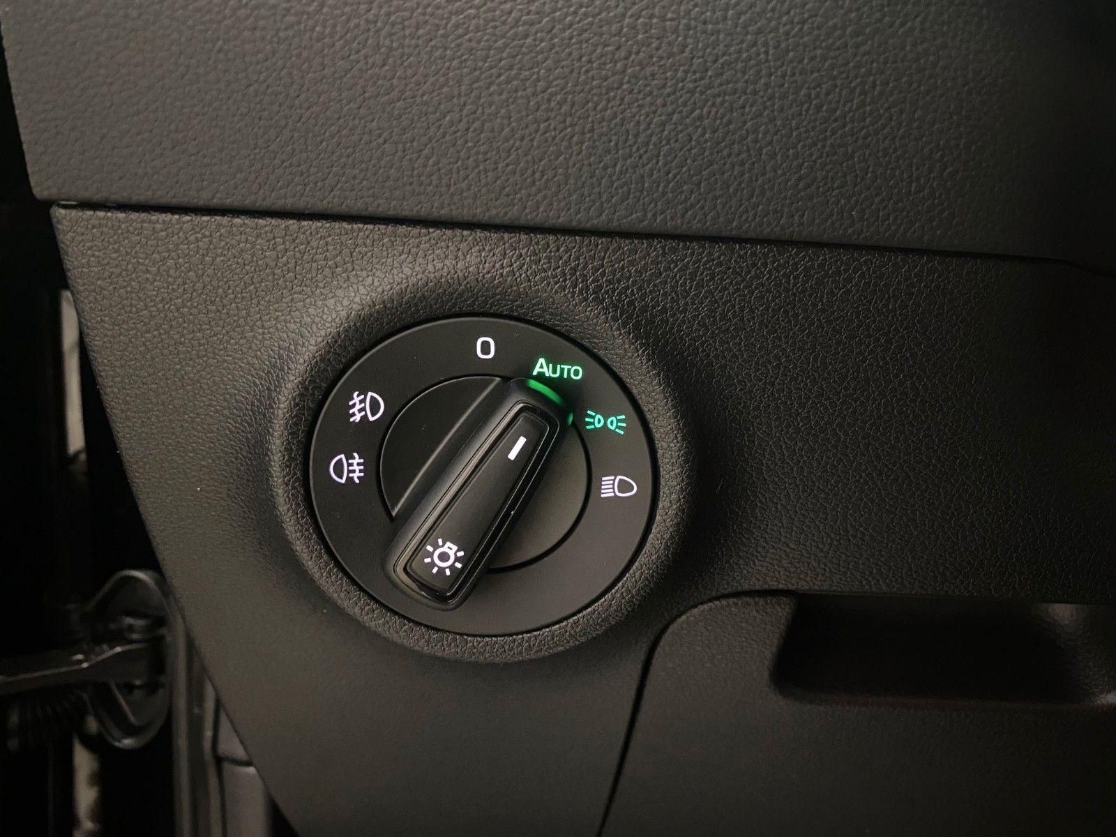 Fahrzeugabbildung SKODA Karoq 1.5 TSI DSG Selection+ACC+2030 Garantie+BC