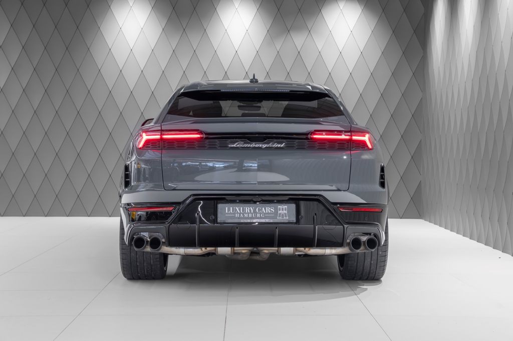 Urus 4.0 V8 SE GREY/ORANGE PANO B&O CARBON - Bild 5